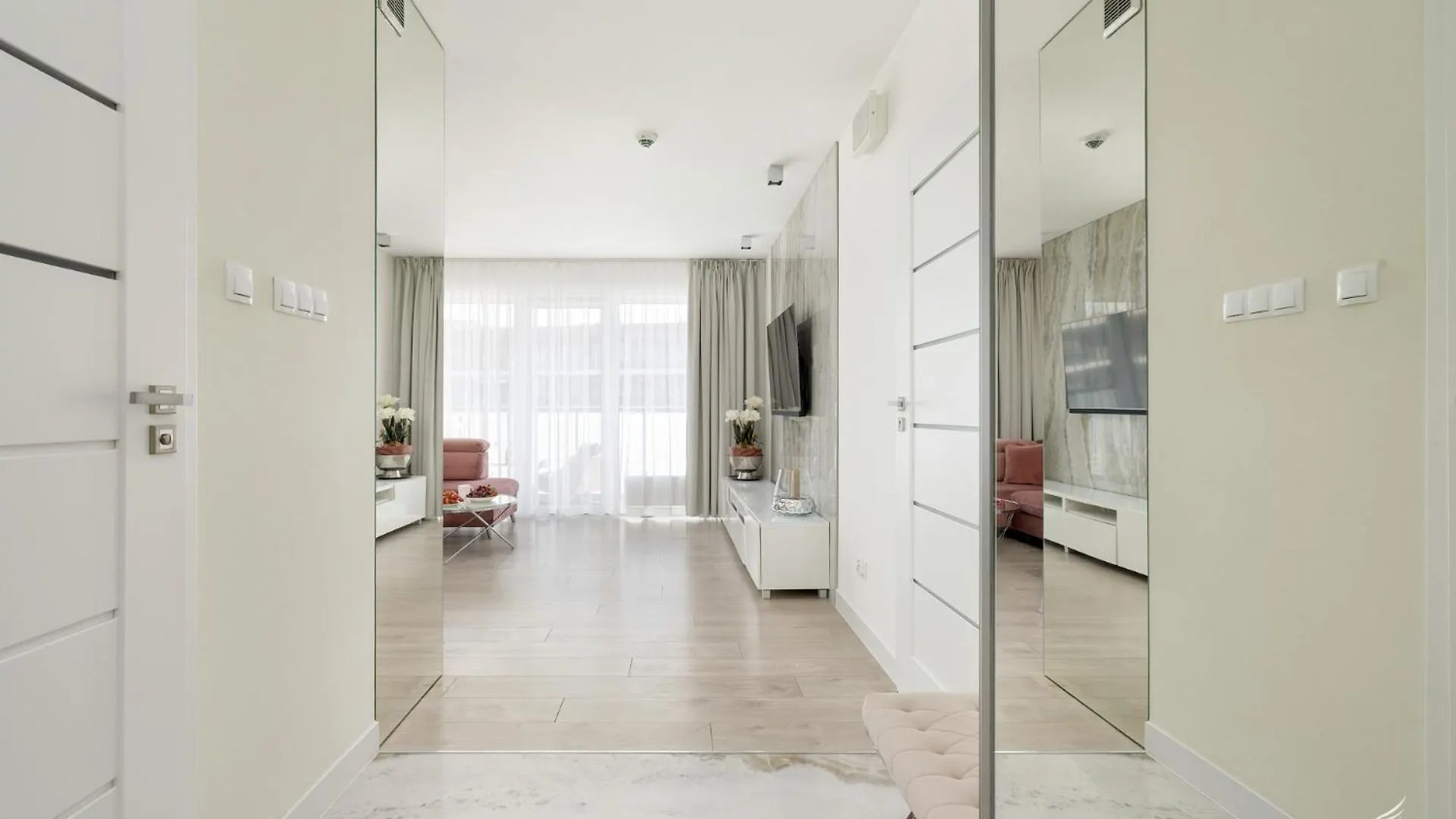 Baltini Premium Apartament Kasprowicza 20 A-B Z Basenem, Saunami I Jacuzzi Kolobrzeg Apartment